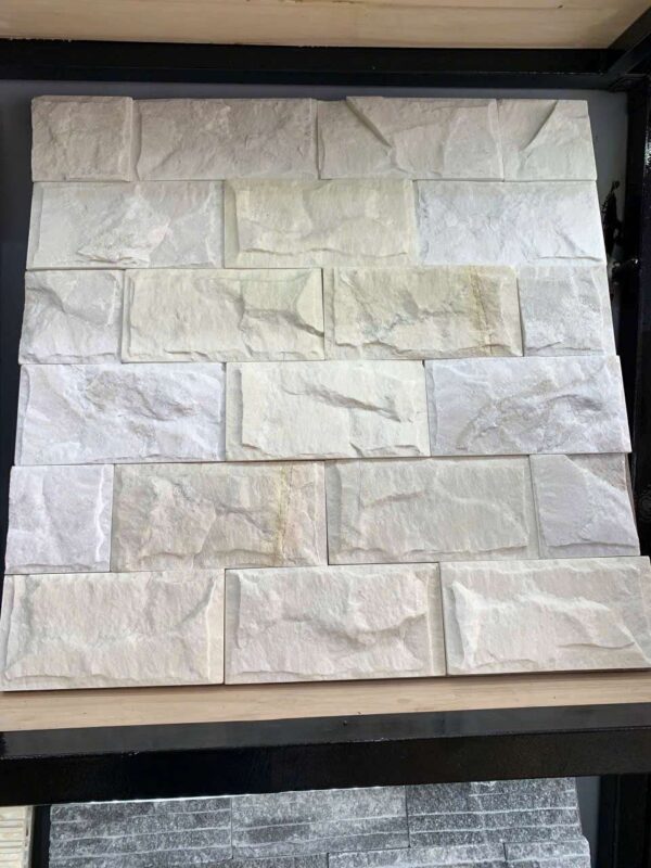 Đá bóc trắng sữa 10x20