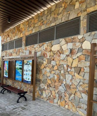 Đá rối chẻ bao vàng ánh kim 3 Đá rối chẻ bao vàng ánh kim 3