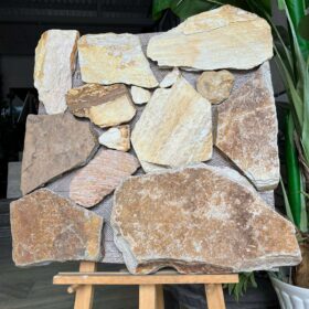 Đá rối chẻ bao vàng ánh kim