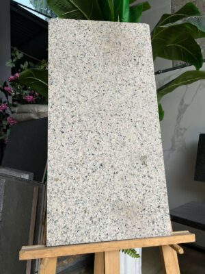 đá vàng bình định khò 30x60