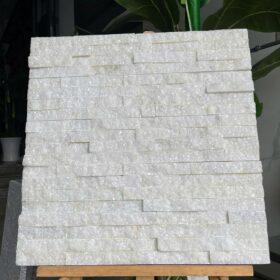Đá ghép trắng muối 10x50 ốp tường trang trí
