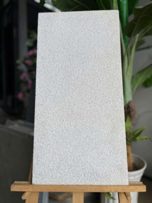 đá băm xám trắng 30x60