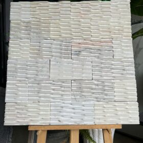 đá răng lược trắng ốp tường 10x20