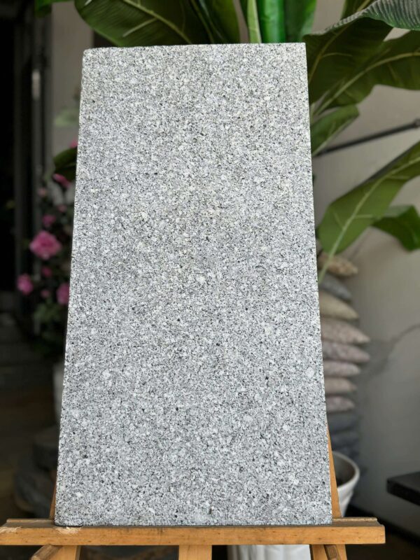 Đá lát sân trắng kim sơn khò 30x60