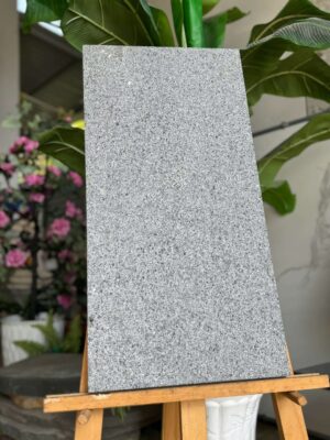 Đá xám đen lông chuột lát sân 1 Đá xám đen lông chuột lát sân 1