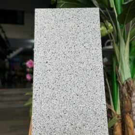 Đá xám bông khò 30x60 lát sân