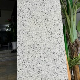 đá trắng myanma băm 30x60 lát sân