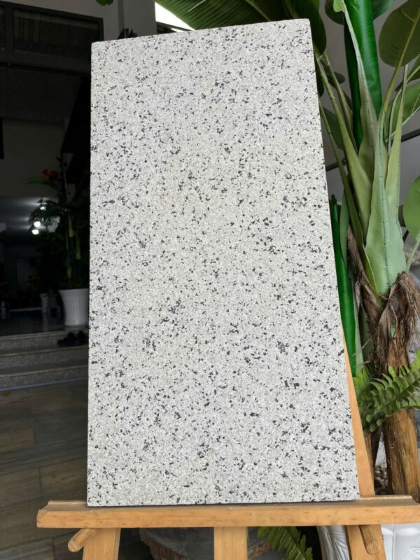 đá trắng myanma băm 30x60 lát sân