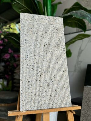 Đá vàng bình định 30x60 chạy chỉ mịn 1 Đá vàng bình định 30x60 chạy chỉ mịn 1